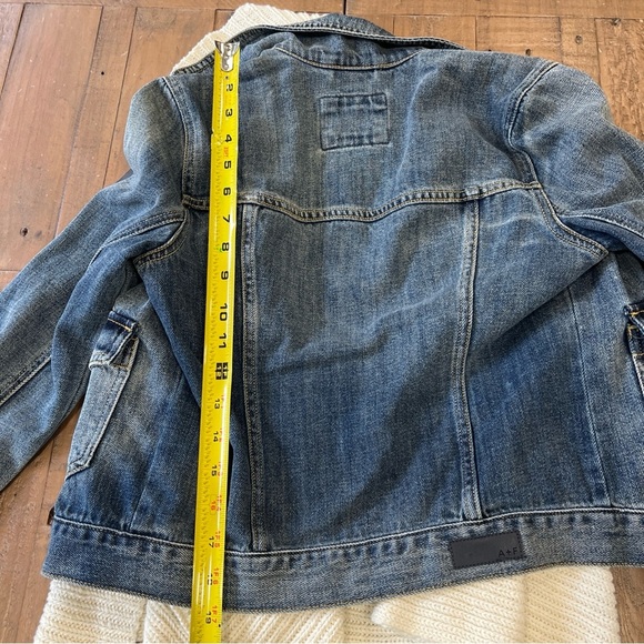 Abercrombie & Fitch Scarf Attached Denim Jean Jacket Trucker Cropped XS NWT - Picture 10 of 12